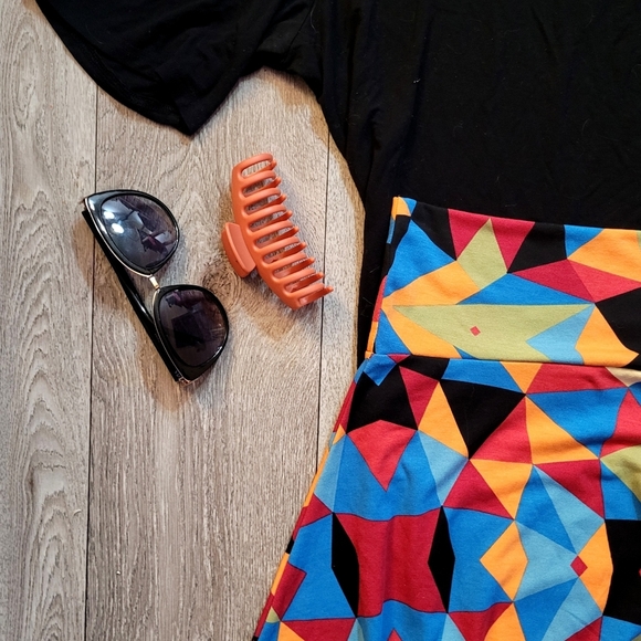 Color Block Skirt - Picture 6 of 6